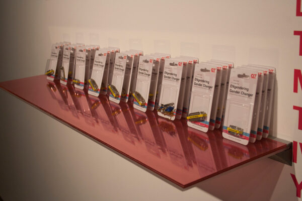 ENgendering Gender Changers, Queer Technologies