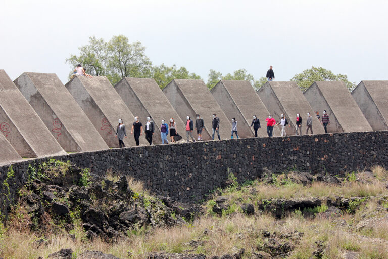 Zach Blas, Facial Weaponization Suite: A Mask-Making Workshop, MUAC